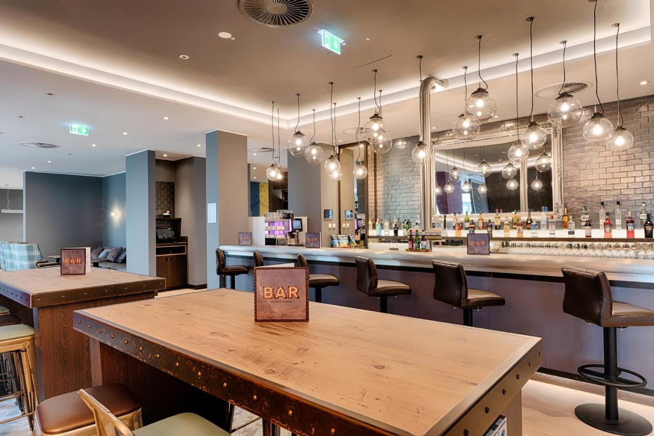 Premier Inn Hamburg City Klostertor Εξωτερικό φωτογραφία