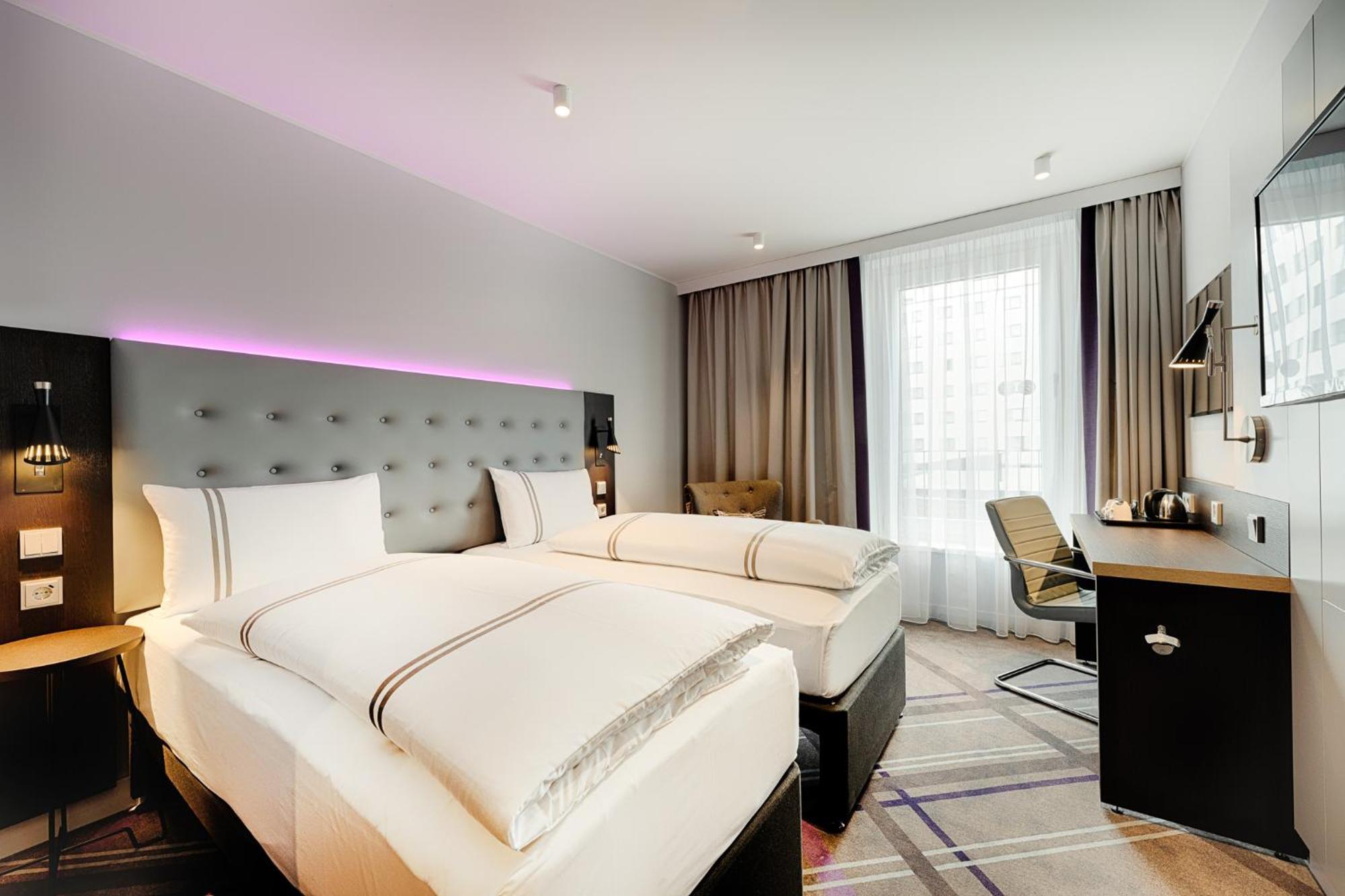 Premier Inn Hamburg City Klostertor Εξωτερικό φωτογραφία