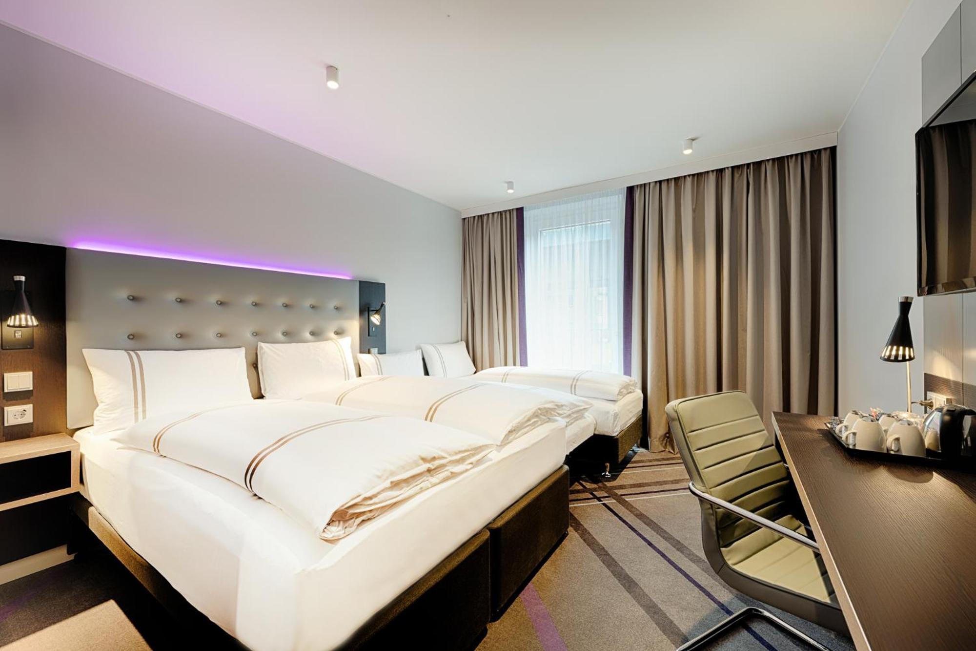 Premier Inn Hamburg City Klostertor Εξωτερικό φωτογραφία